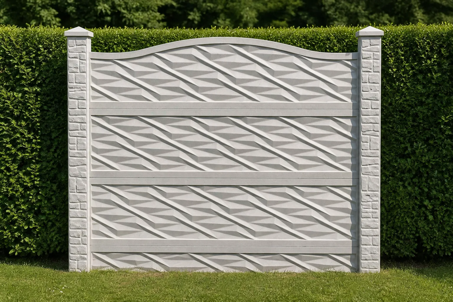 Model profesional de gard din beton cu relief geometric tridimensional